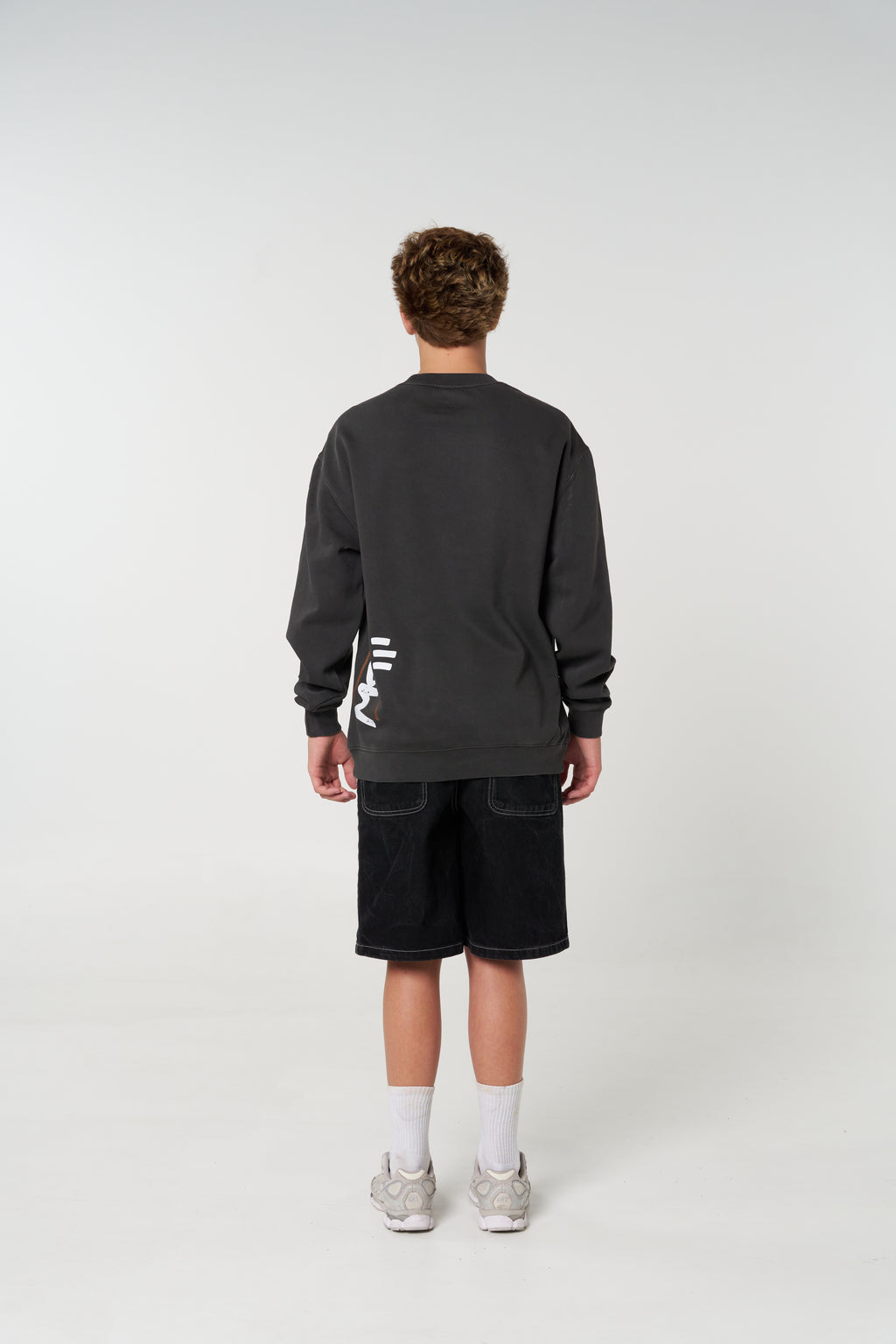 Men's Crew Relax Jumper - Faded Black