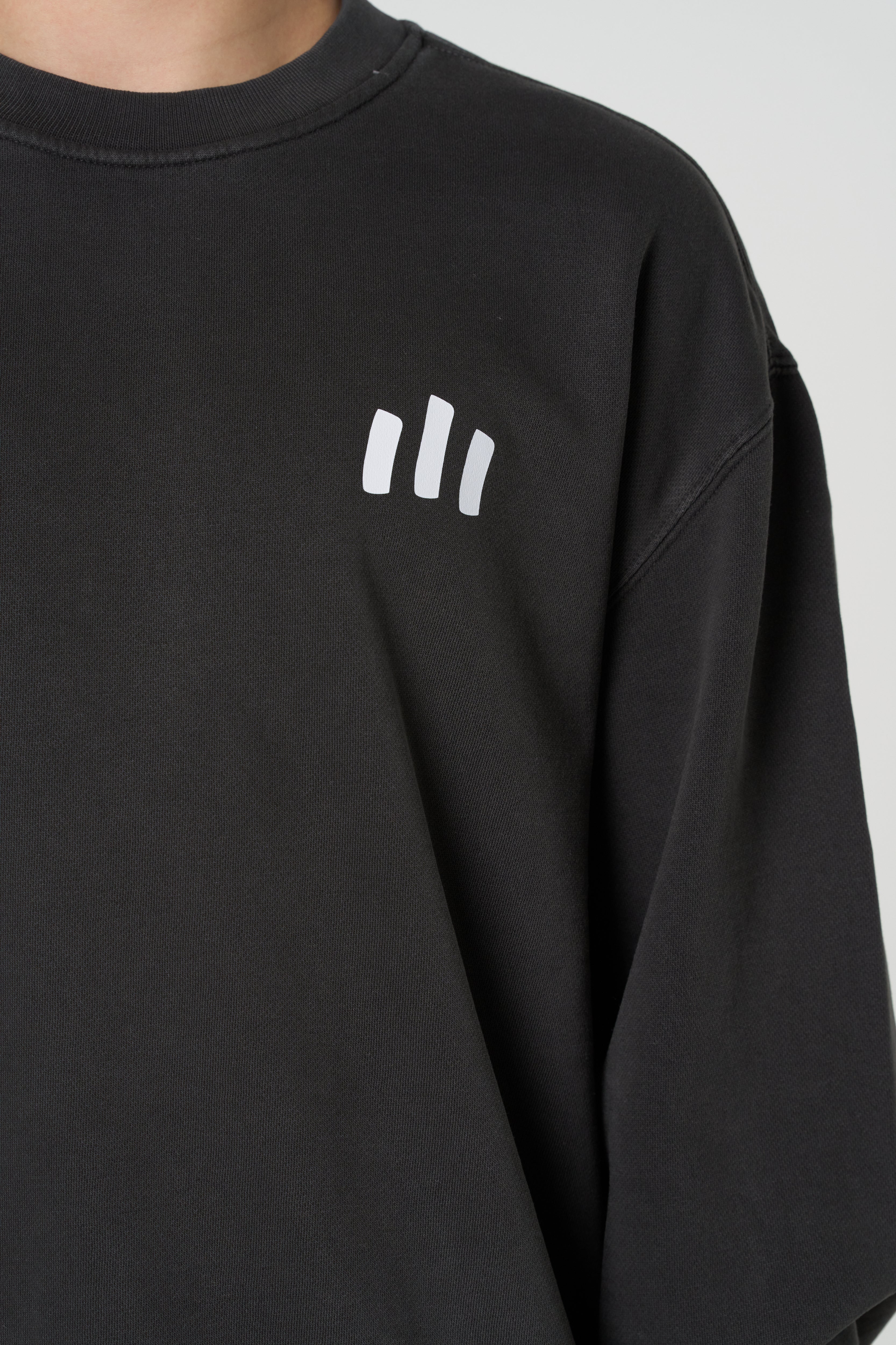 Men's Crew Relax Jumper - Faded Black